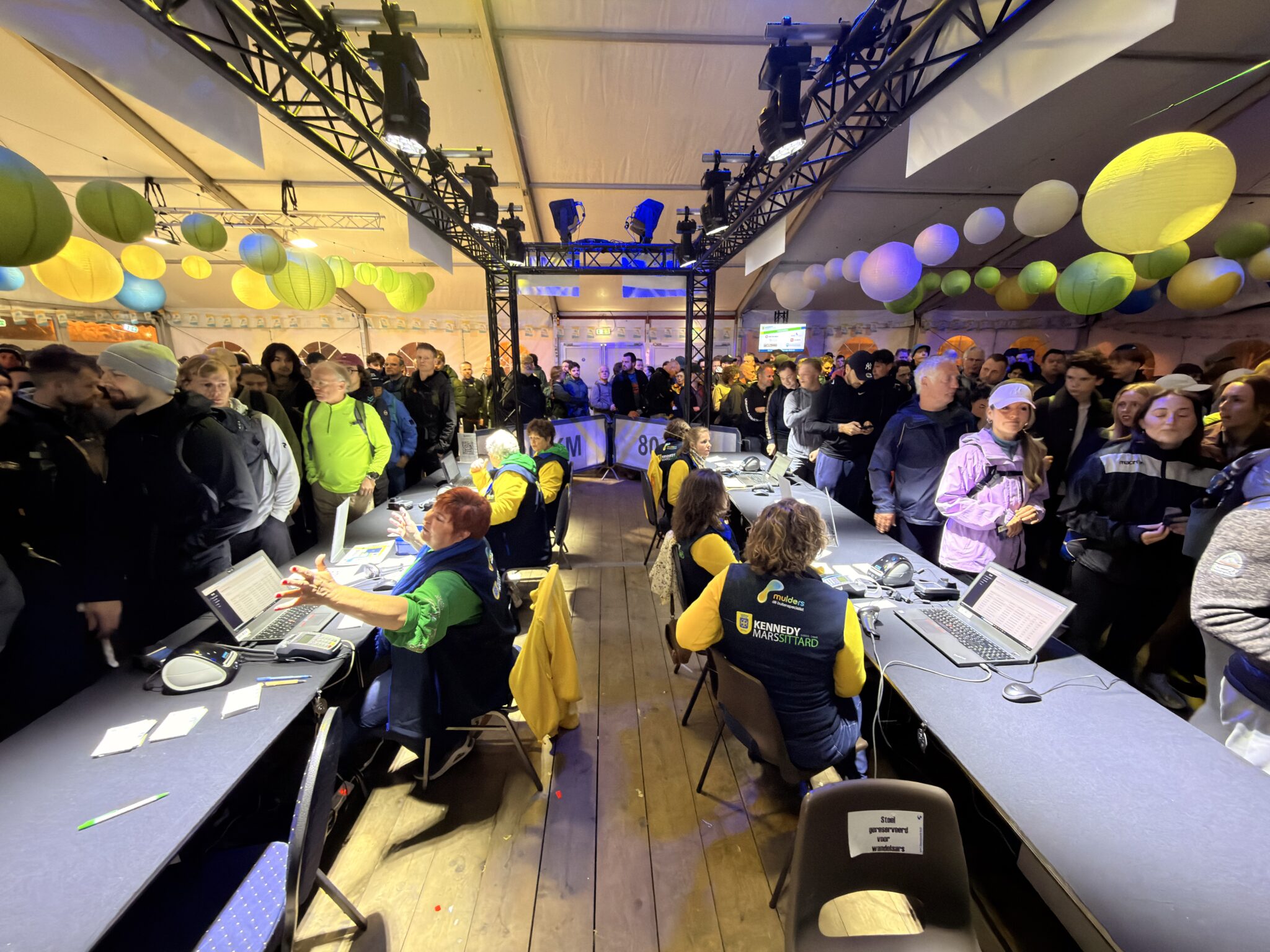 KennedyMars Sittard inschrijfbalie met maatwerk inschrijfsysteem